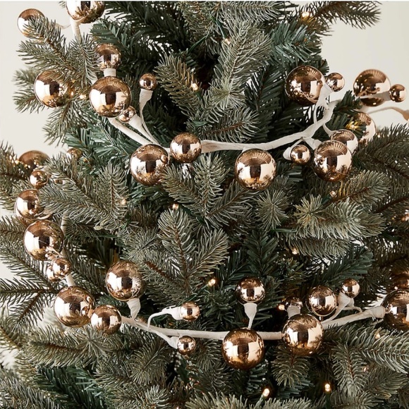 CB2 gold champagne colored ball garland. - Picture 4 of 5